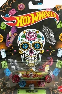 HOT WHEELS TARGET EXCLUSIVE HALLOWEEN SET OF 5 CARS.