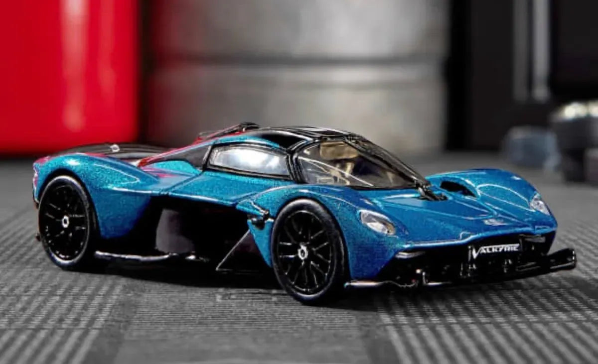 MATTEL HOT WHEELS ELITE 64 SERIES EXCLUSIVE ASTON MARTIN VALKYRIE