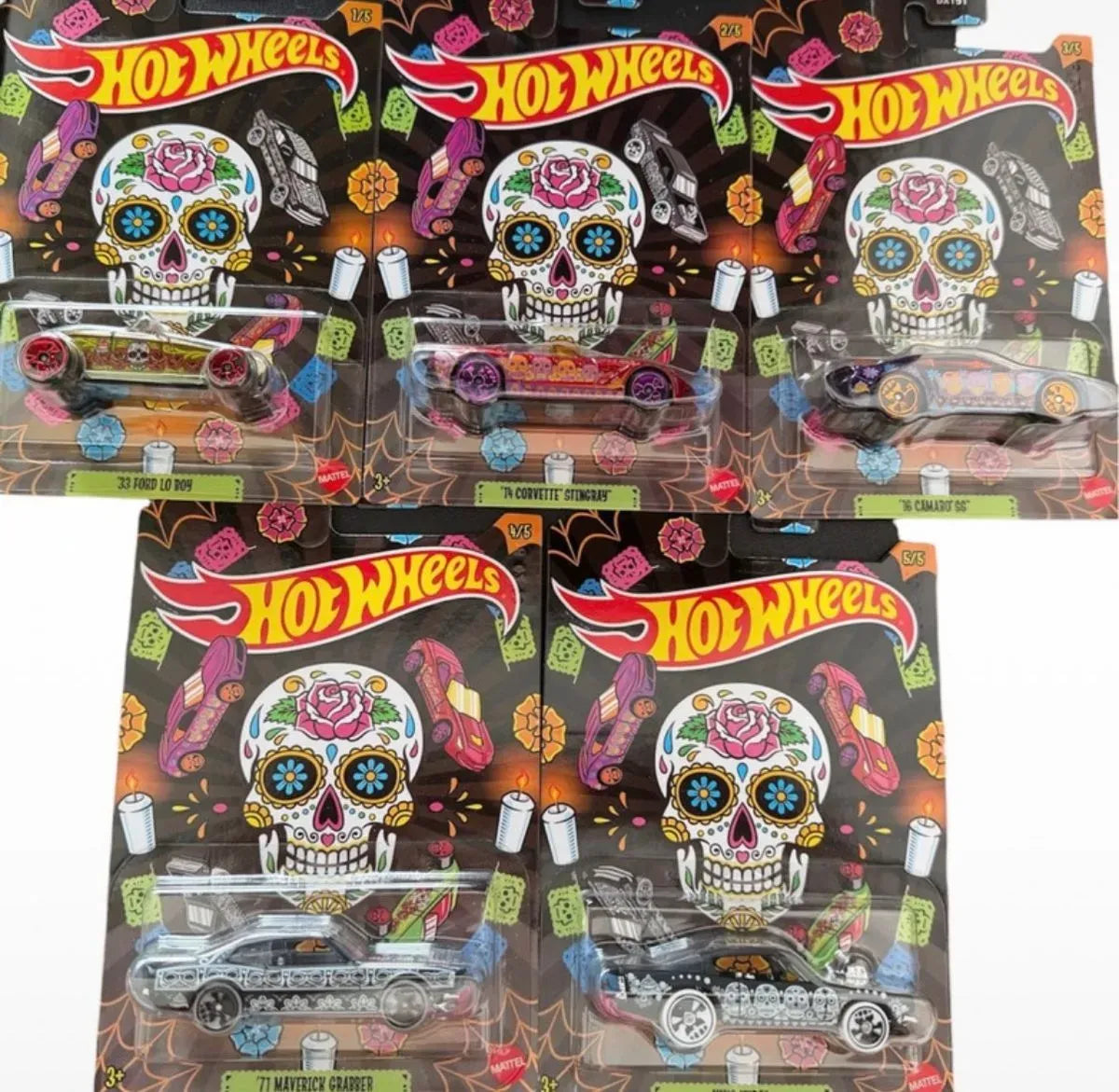 HOT WHEELS TARGET EXCLUSIVE HALLOWEEN SET OF 5 CARS.